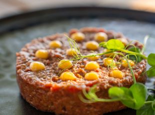 AF14F378-AE48-4700-819D-75F8C731CB17